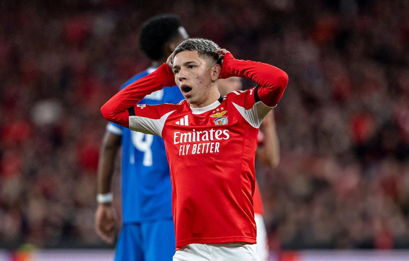 Prestianni rompe el silencio tras su tenso cruce con Vinicius Jr. y deja un mensaje contundente