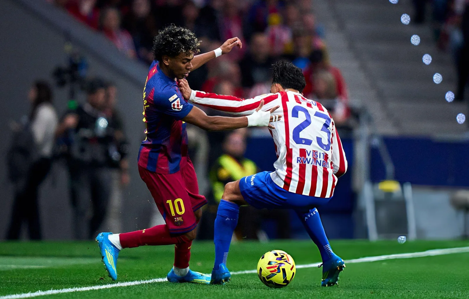 Barcelona le ganó 2-1 al Atlético en un partidazo y da un paso clave hacia el título