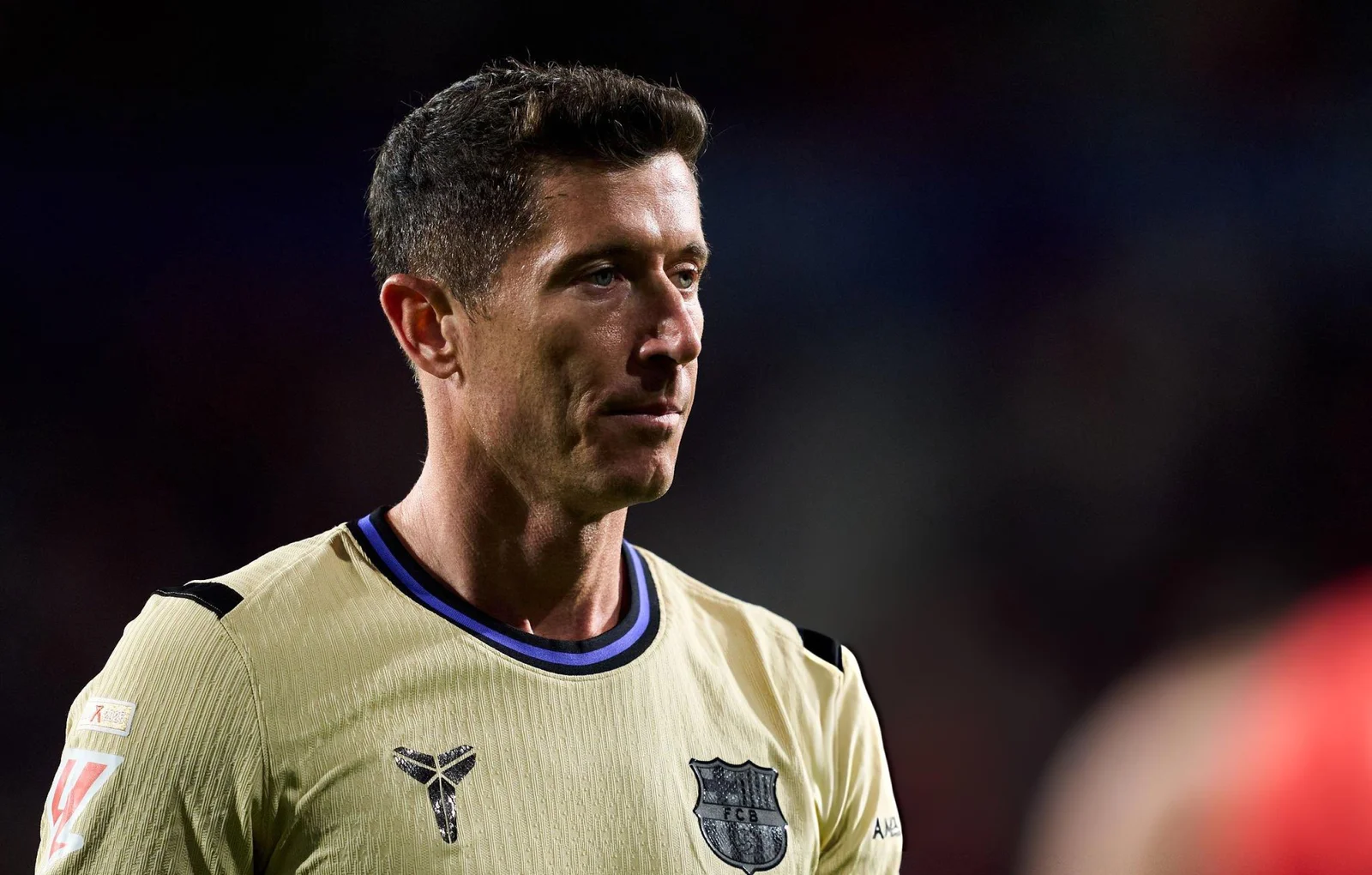 Lewandowski deja el Barcelona y crece la expectativa por Julián Álvarez