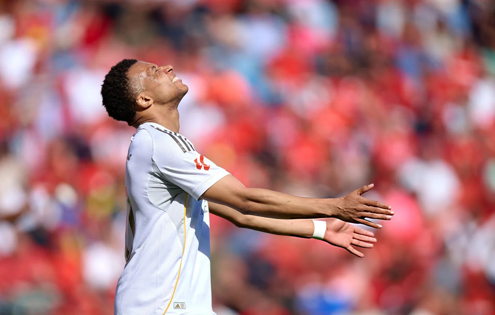Golpe al Real Madrid: Mallorca lo venció 2-1 y complica su pelea por el título